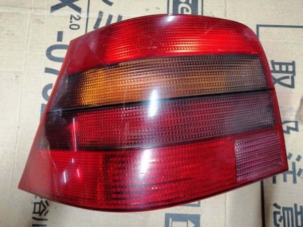 Фонарь Volkswagen Golf 1J1 APK 2000 задн. лев. (б/у)