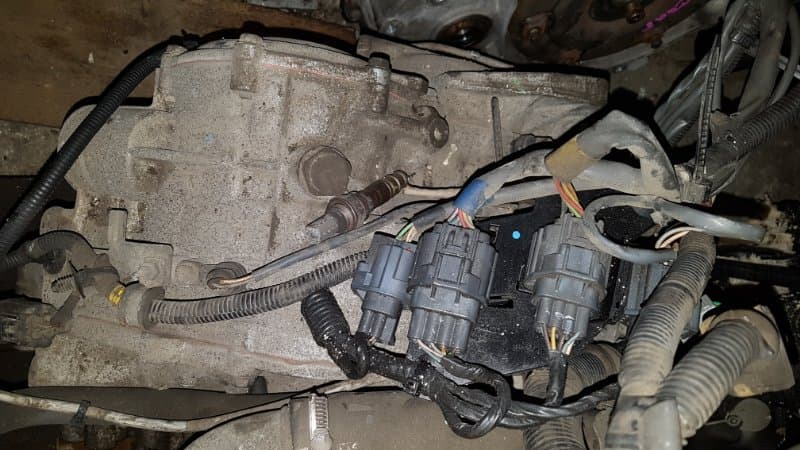 АКПП Volvo V70 УНИВЕРСАЛ B5244S 2005 (б/у)