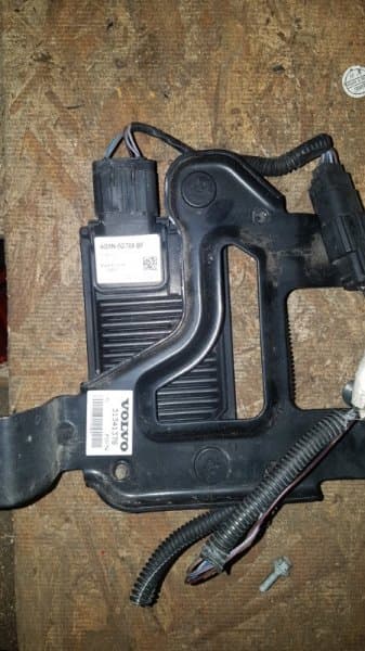 Сенсор с кронштейном Volvo S60 Y20 B4164T 2011 (б/у)