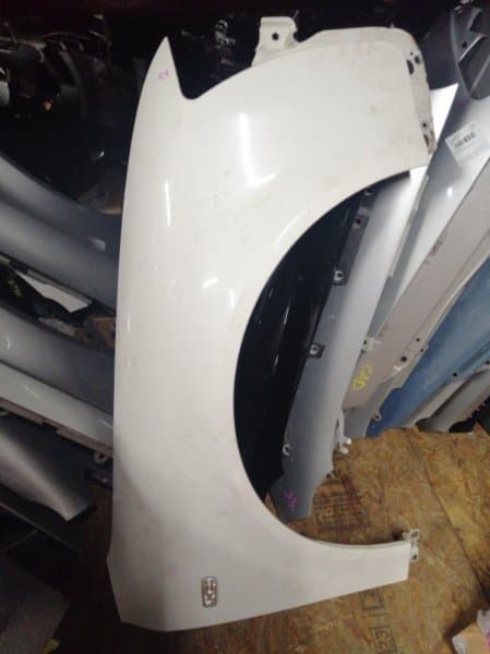Крыло Audi A4 8E5 AMB 2002 перед. прав. (б/у)