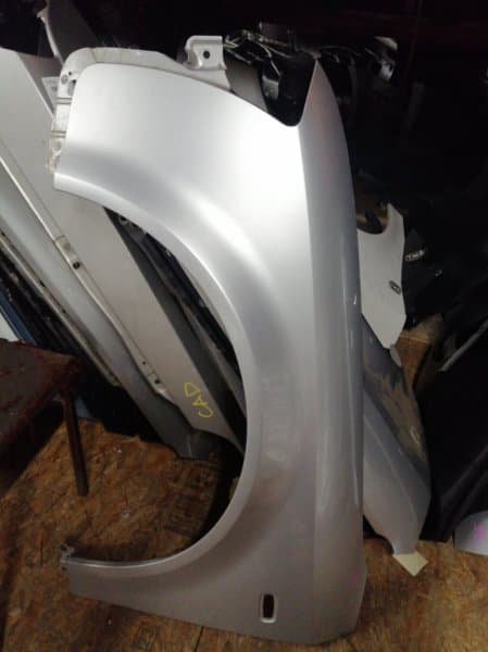 Крыло Audi A4 8E2 AMB 2003 перед. лев. (б/у)
