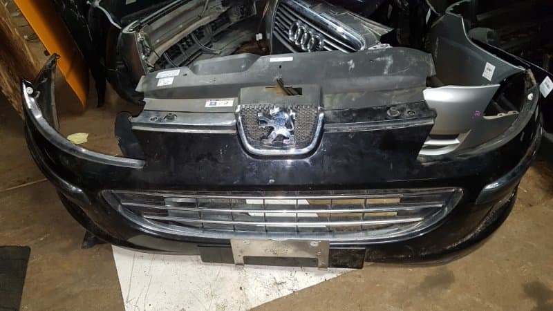 Бампер Peugeot 407 СЕДАН 3FZ 2007 (б/у)