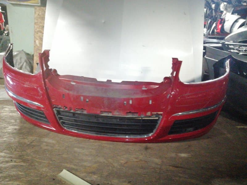 Бампер Volkswagen Jetta 5 2005 перед. (б/у)