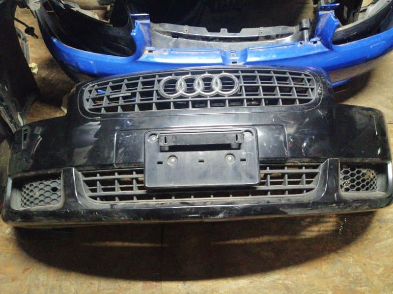 Бампер Audi TT 8N3 BHE 2005 перед. (б/у)
