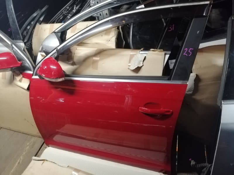 Дверь Volkswagen Jetta 5 2005 перед. лев. (б/у)