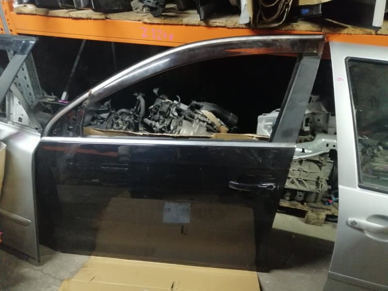 Дверь Volkswagen Jetta 5 2005 перед. лев. (б/у)