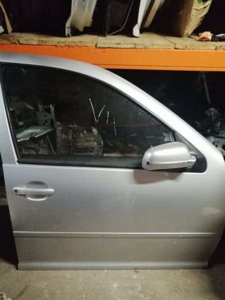 Дверь Volkswagen Golf 1J1 APK 2000 перед. прав. (б/у)