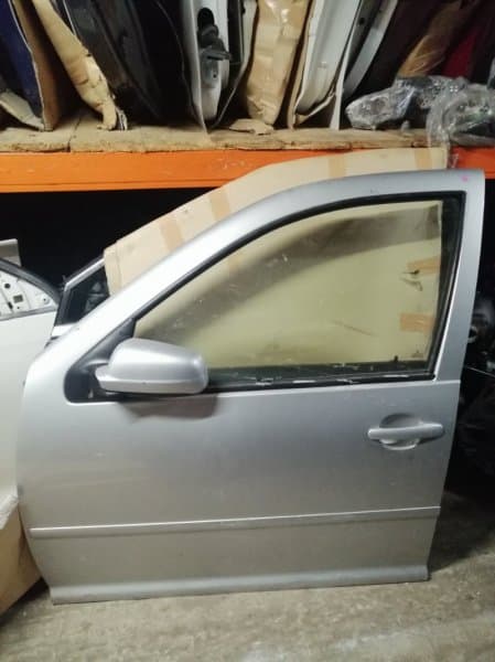 Дверь Volkswagen Golf 1J1 APK 2000 перед. лев. (б/у)