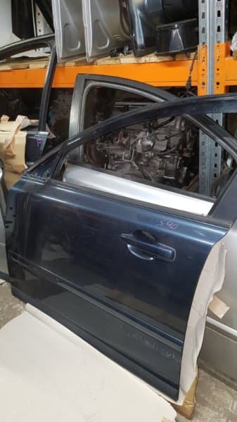 Дверь Volvo S40 2005 перед. лев. (б/у)