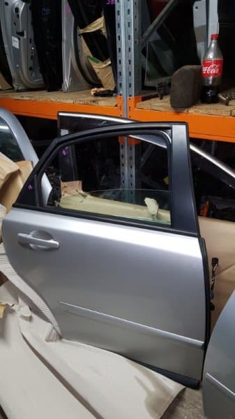 Дверь Volvo S40 2005 задн. прав. (б/у)