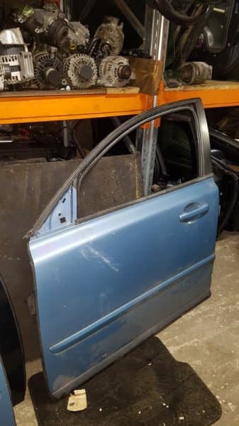 Дверь Volvo S40 2005 перед. лев. (б/у)