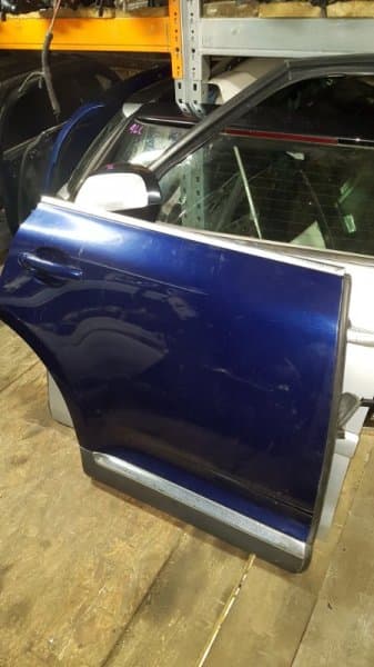 Дверь Volkswagen Touareg 7L AXQ 2005 задн. прав. (б/у)
