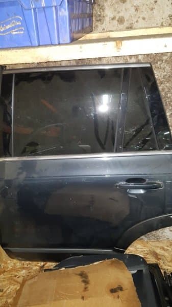 Дверь Volvo XC90 ВНЕДОРОЖНИК D4204T11 2017 задн. лев. (б/у)