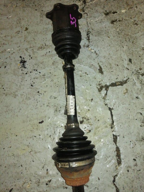 Привод Volkswagen Passat 3С5 AXZ 2007 перед. лев. (б/у)