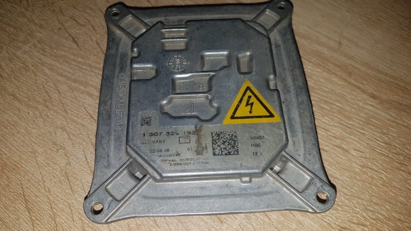 Блок ксенона Audi (б/у)
