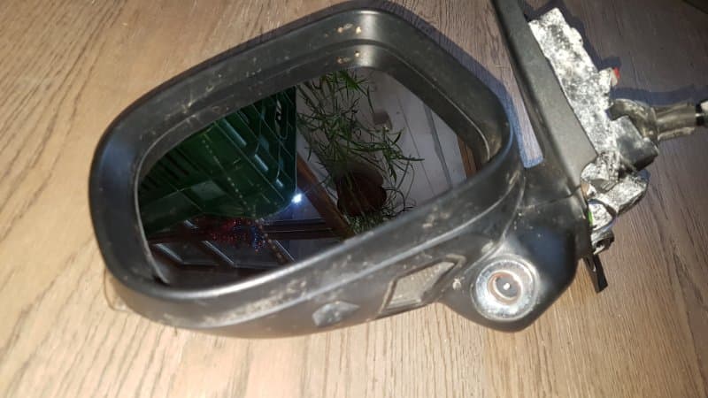 Зеркало Volvo S60 Y20 B4164T 2011 лев. (б/у)