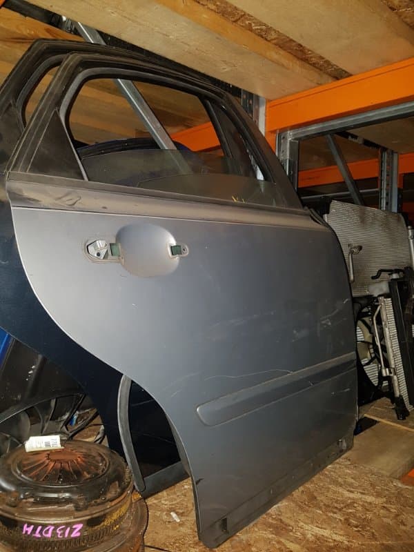 Дверь Volvo S40 2005 задн. прав. (б/у)