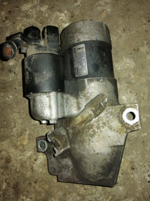 Стартер Volkswagen Golf4 1J AUM 2001 (б/у)
