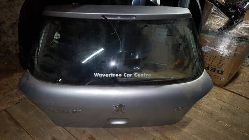 Крышка багажника Peugeot 307 ХЕЧБЕК 2004 (б/у)