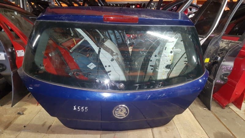 Крышка багажника Opel Astra H (б/у)