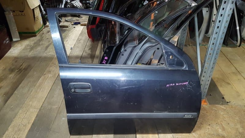 Дверь Opel Astra G 2002 перед. прав. (б/у)