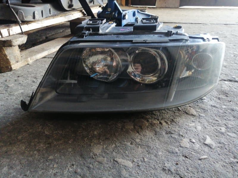 Фара Audi A6 Allroad 4B BES 2003 перед. лев. (б/у)