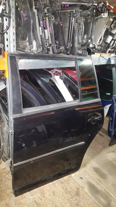 Дверь Volkswagen Touran 1T задн. лев. (б/у)