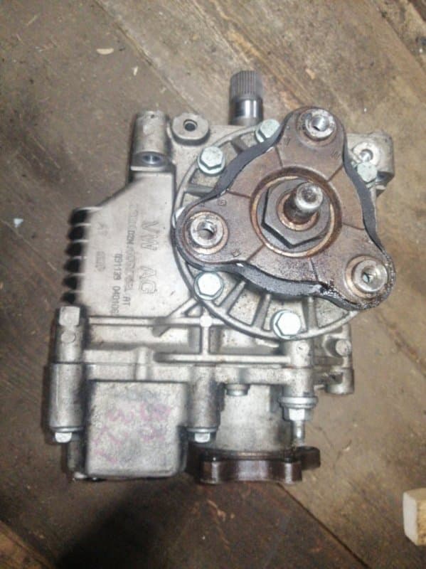 Раздатка для 6ст. DSG VAG Volkswagen Passat B6 AXZ 2008 перед. (б/у)