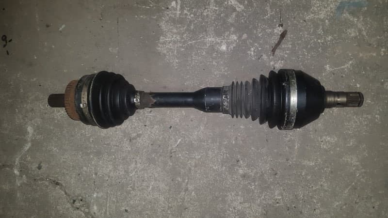 Привод Volvo XC90 ВНЕДОРОЖНИК B5254T2 2005 перед. лев. (б/у)