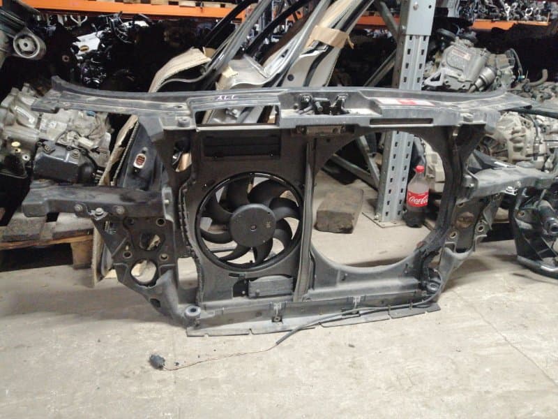 Панель передняя Audi A6 Allroad C5 2.7T BES 2004 (б/у)