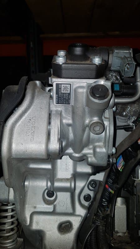 ТНВД Volvo XC90 ВНЕДОРОЖНИК D4204T11 2017 (б/у)