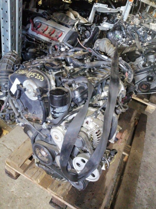Двигатель Audi A4 8K2 CDN 2011 (б/у)