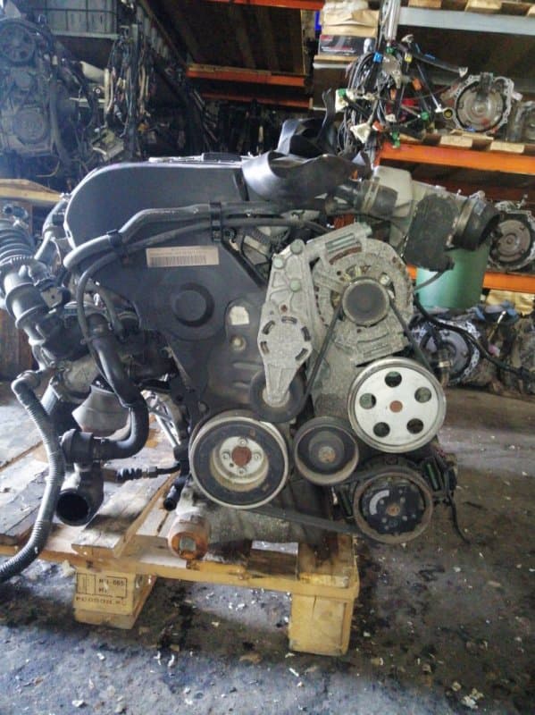 Двигатель Audi A4 8E5 AMB 2002 (б/у)
