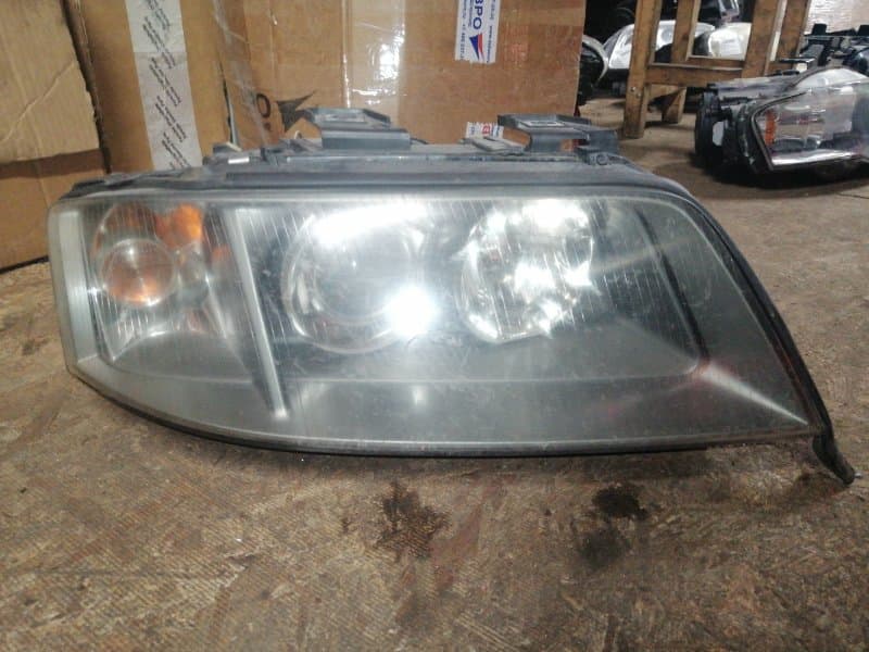 Фара Audi A6 Allroad 4B BES 2002 перед. прав. (б/у)