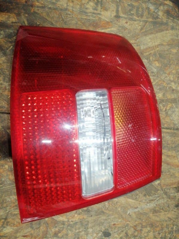 Фонарь Audi A6 Allroad 4B BES 2002 задн. лев. (б/у)