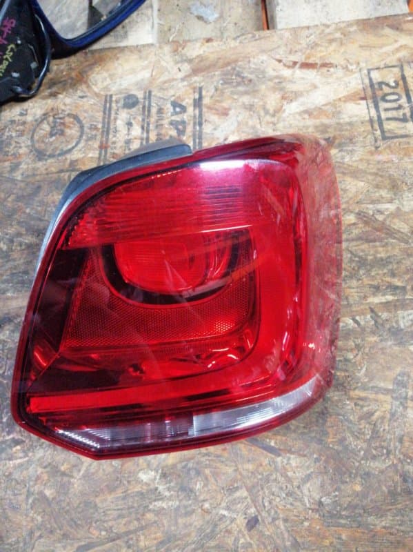 Фонарь Volkswagen Polo 6R1 CAV 2011 задн. прав. (б/у)