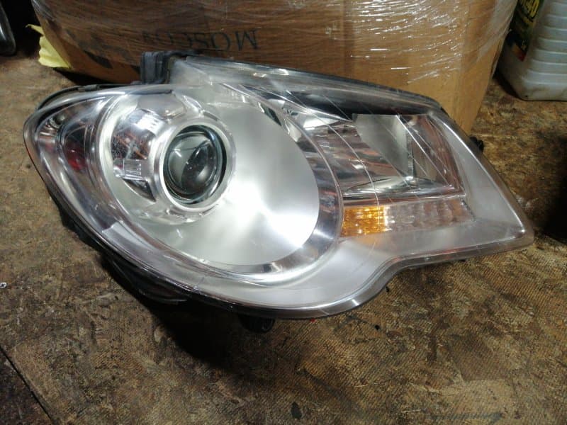 Фара Volkswagen Touran 1T2 BMY 2008 перед. прав. (б/у)