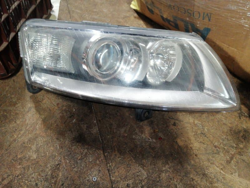 Фара ксенон Audi A6 4F2 AUK 2008 перед. прав. (б/у)