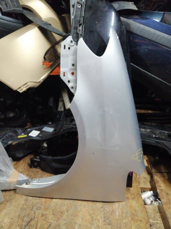 Крыло Volkswagen Touran 1T2 BMY 2008 перед. лев. (б/у)