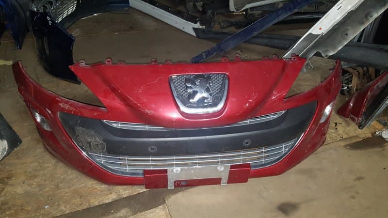 Бампер Peugeot 308 ХЭТЧБЕК EP6CDT 2009 перед. (б/у)