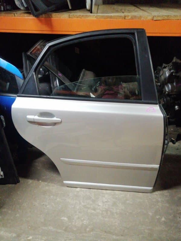 Дверь Volvo s40 СЕДАН B5254T3 2008 задн. прав. (б/у)