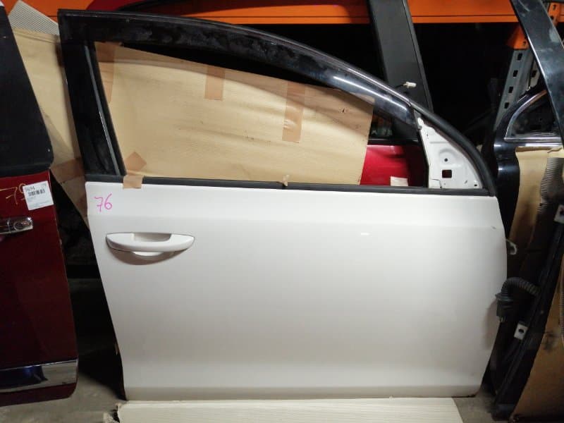 Дверь Volkswagen Golf 5K1 CAX 2011 перед. прав. (б/у)