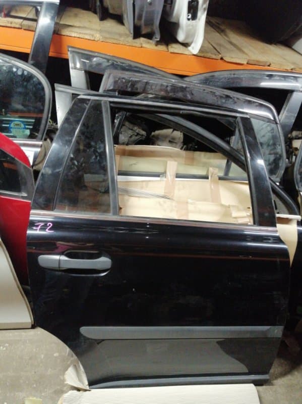 Дверь Volvo xc90 С B5254T2 2007 задн. прав. (б/у)
