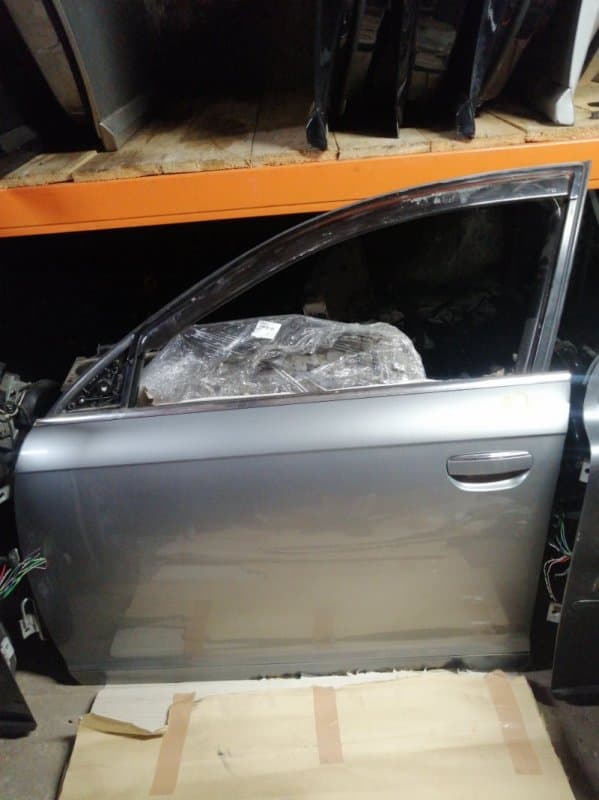 Дверь Audi A6 4F2 AUK 2008 перед. лев. (б/у)