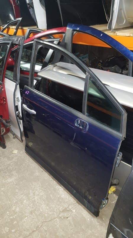 Дверь Citroen C4 LC RFJ 2010 перед. прав. (б/у)