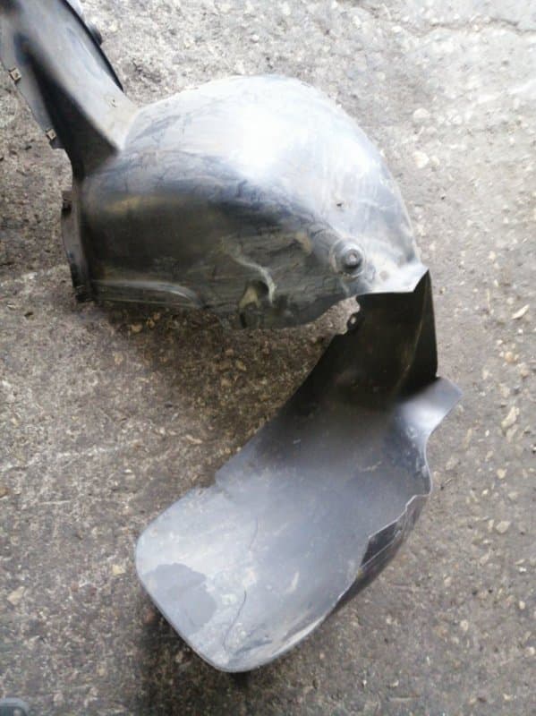 Подкрылок Volkswagen Touran 1T2 BMY 2008 перед. прав. (б/у)