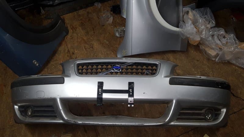 Бампер Volvo s60 R B5254T4 2004 перед. (б/у)