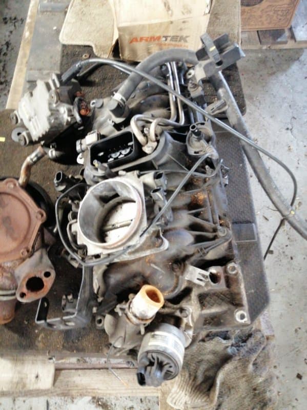 Коллектор впускной CHEVROLET Tahoe L30 L31 1998 (б/у)