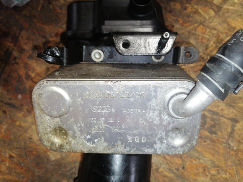 Теплообменник Audi A4 8ED BWE 2006 (б/у)