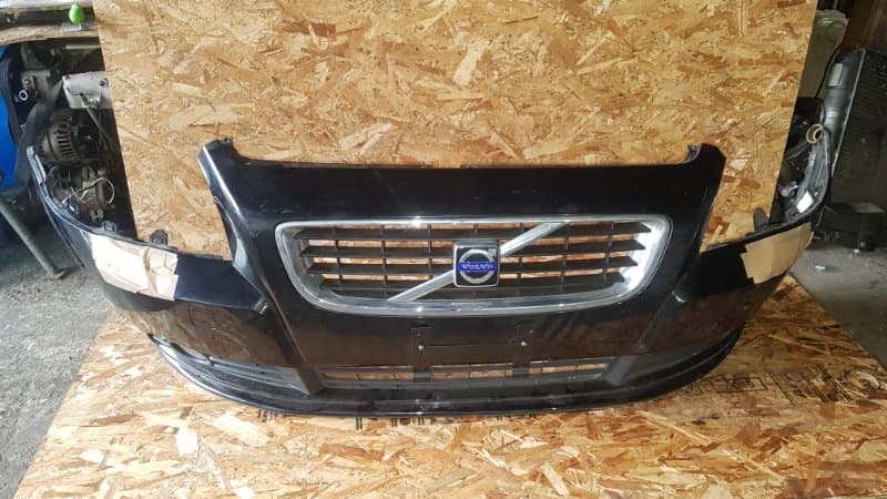 Бампер Volvo S40 MS B4204S3 2010 (б/у)